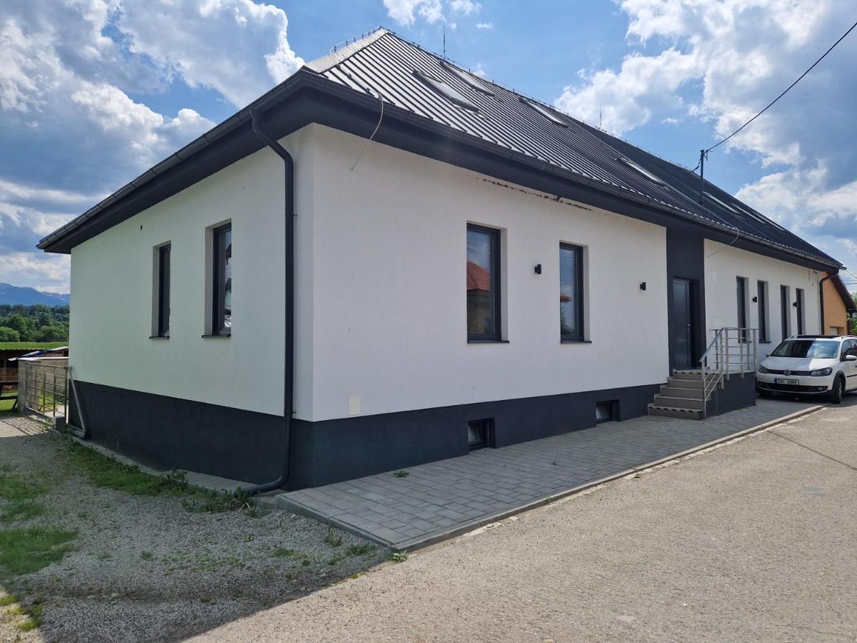 Apartman Tatranka Vlasky Exterior photo